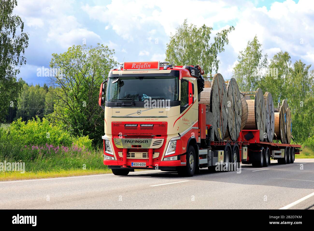 Volvo fh 540 hi-res stock photography and images - Alamy