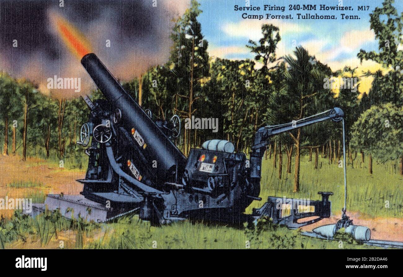 Service firing 240-MM Howitzer Stock Photo