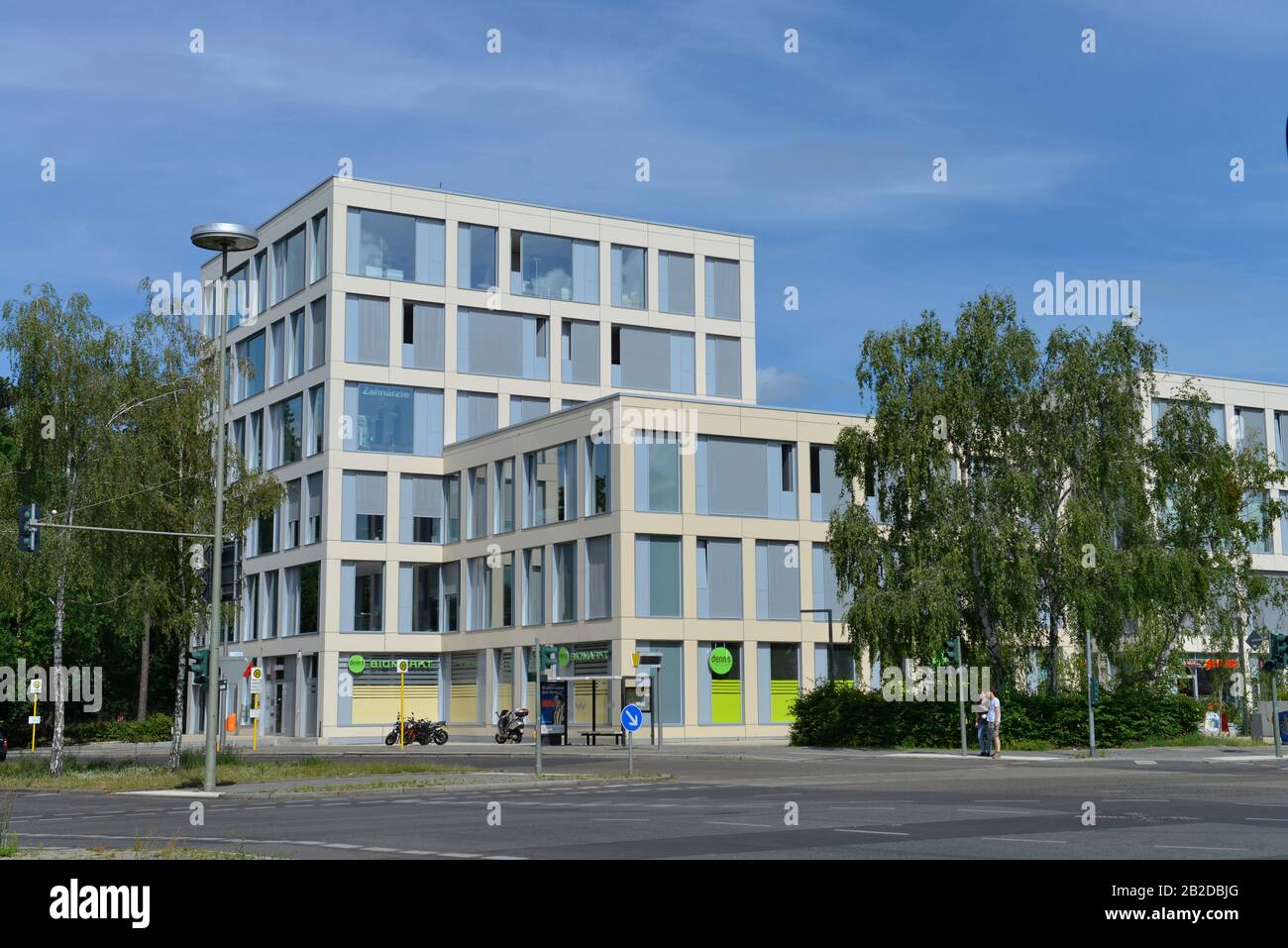 Neubaugebiet ´Fuenf Morgen´, Clayallee, Dahlem, Steglitz-Zehlendorf, Berlin, Deutschland Stock Photo