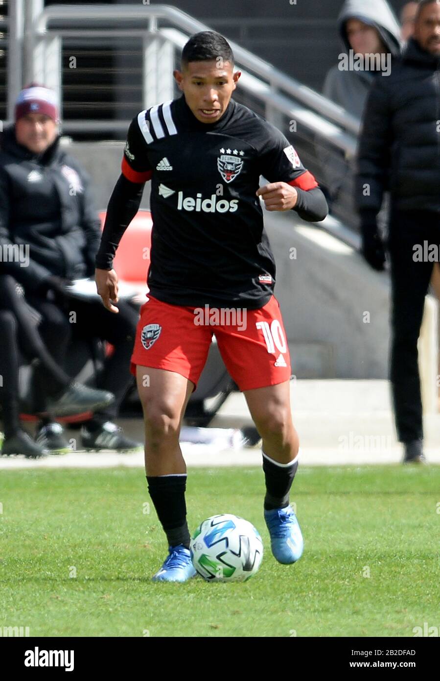Washington, DC, USA. 29th Feb, 2020. 20200229 - D.C. United midfielder EDISON FLORES (10) advances the ball against the Colorado Rapids in the first half at Audi Field in Washington. Credit: Chuck Myers/ZUMA Wire/Alamy Live News Stock Photo