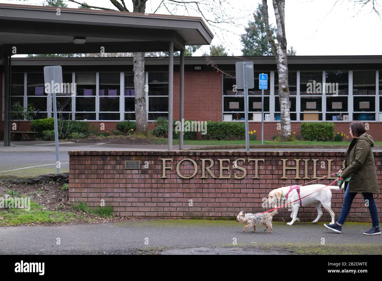 Forest Hills Elementary school in Lake Oswego, Ore., pictured here on March  2, 2020, is closed until Thursday after it was announced on Friday that an  employee was discovered to have the, image size:1300x956