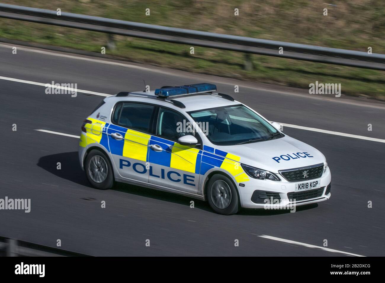 Police car uk speed lights hi-res stock photography and images - Alamy