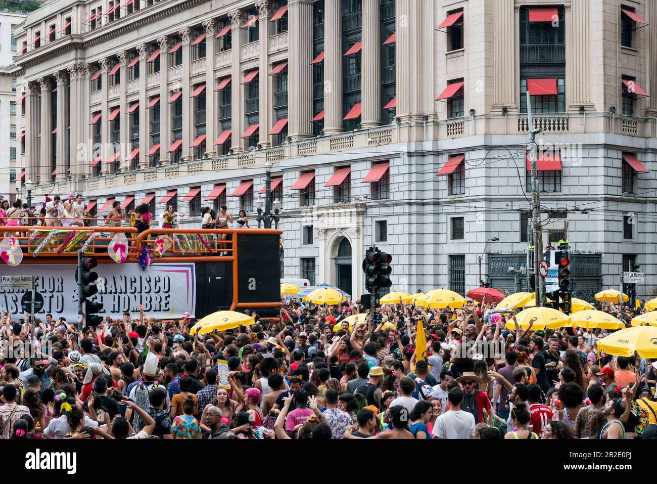 SAO PAULO, BRAZIL - 01 MARCH, 2020: Horizontal picture of crowds celebration diversity during carnaval in the streets of São Paulo, a popular brazilia Stock Photo