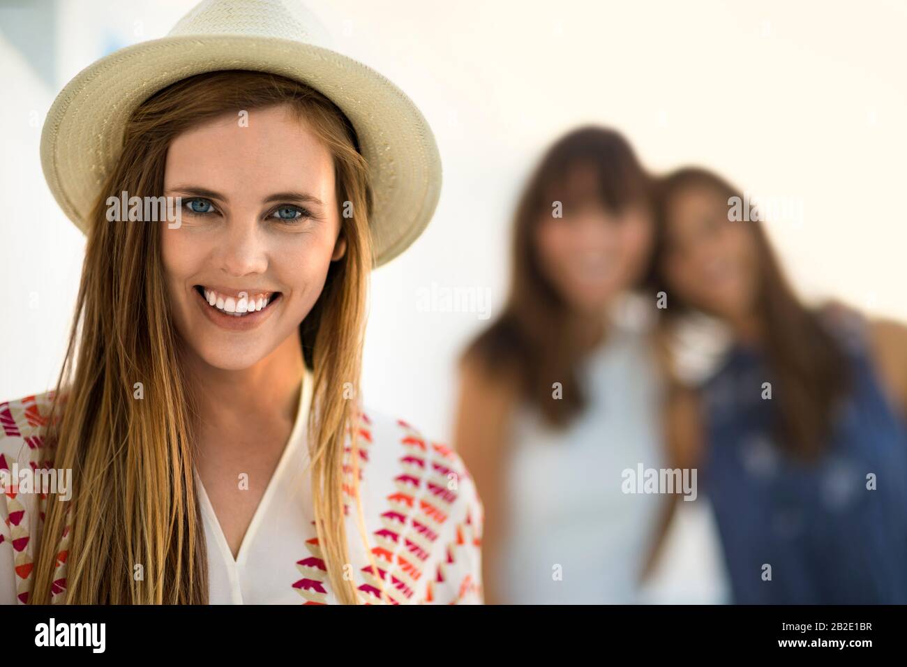 Women with a hat hi-res stock photography and images - Alamy