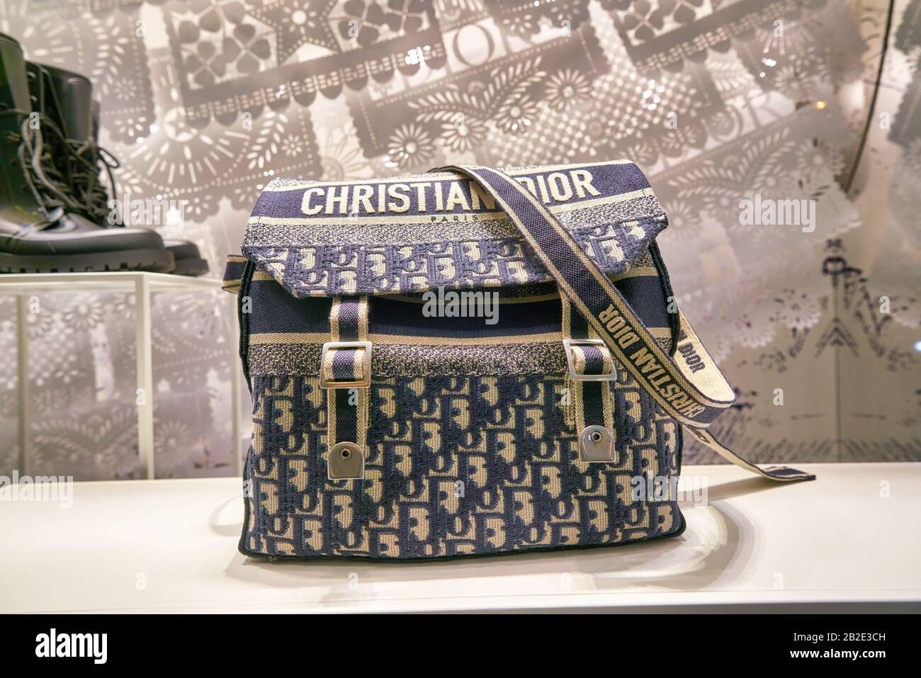 Christian dior bag 2019 deals