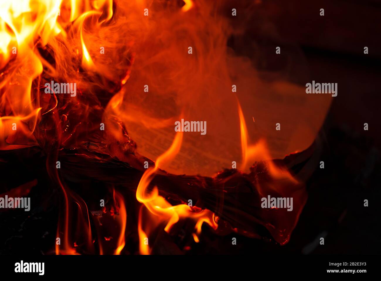 Background from burning  in a red flame of  pages of  books. Books on fire. Burning thoughts, news Stock Photo - Alamy