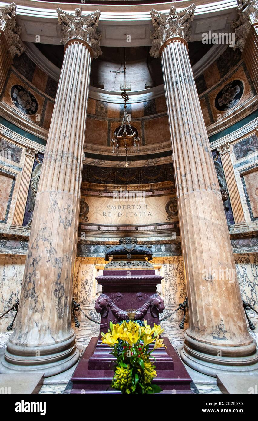 Tomb of Umberto I (1844-1900), former king of Italy, inside the Pantheon, Rome, Italy Stock Photo