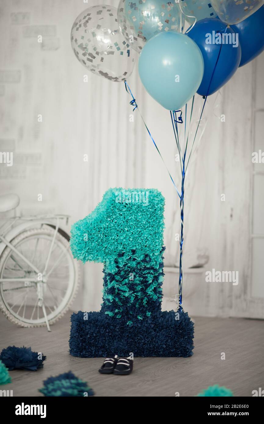 number 1 blue design for birthday