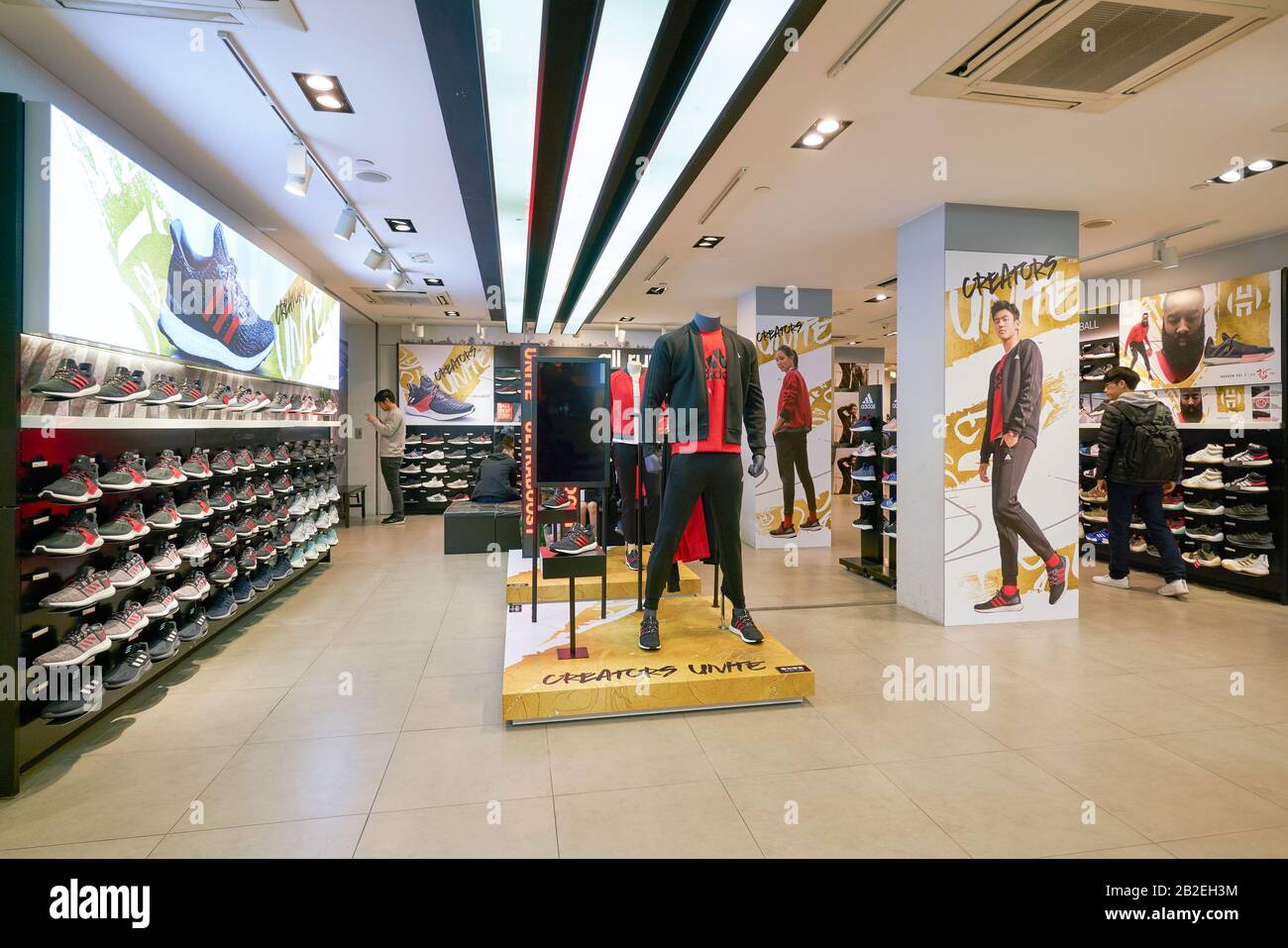 Nike store hot sale lippo mall puri