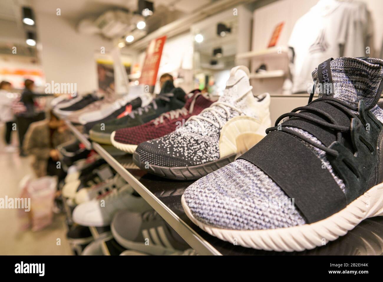 Adidas yeezy hong kong factory outlet online
