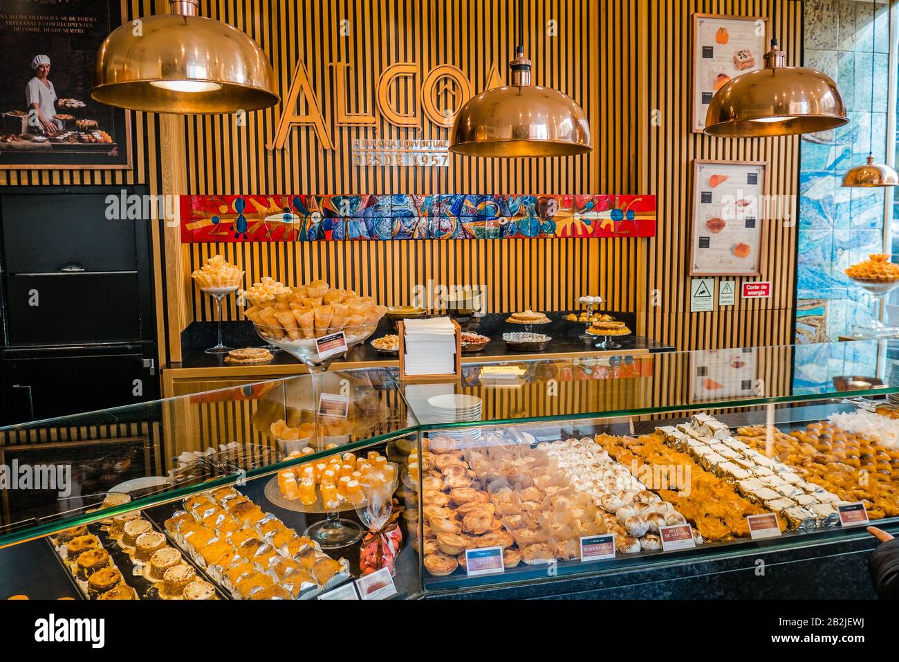 Pastelaria alcoa lisbon hires stock photography and images Alamy