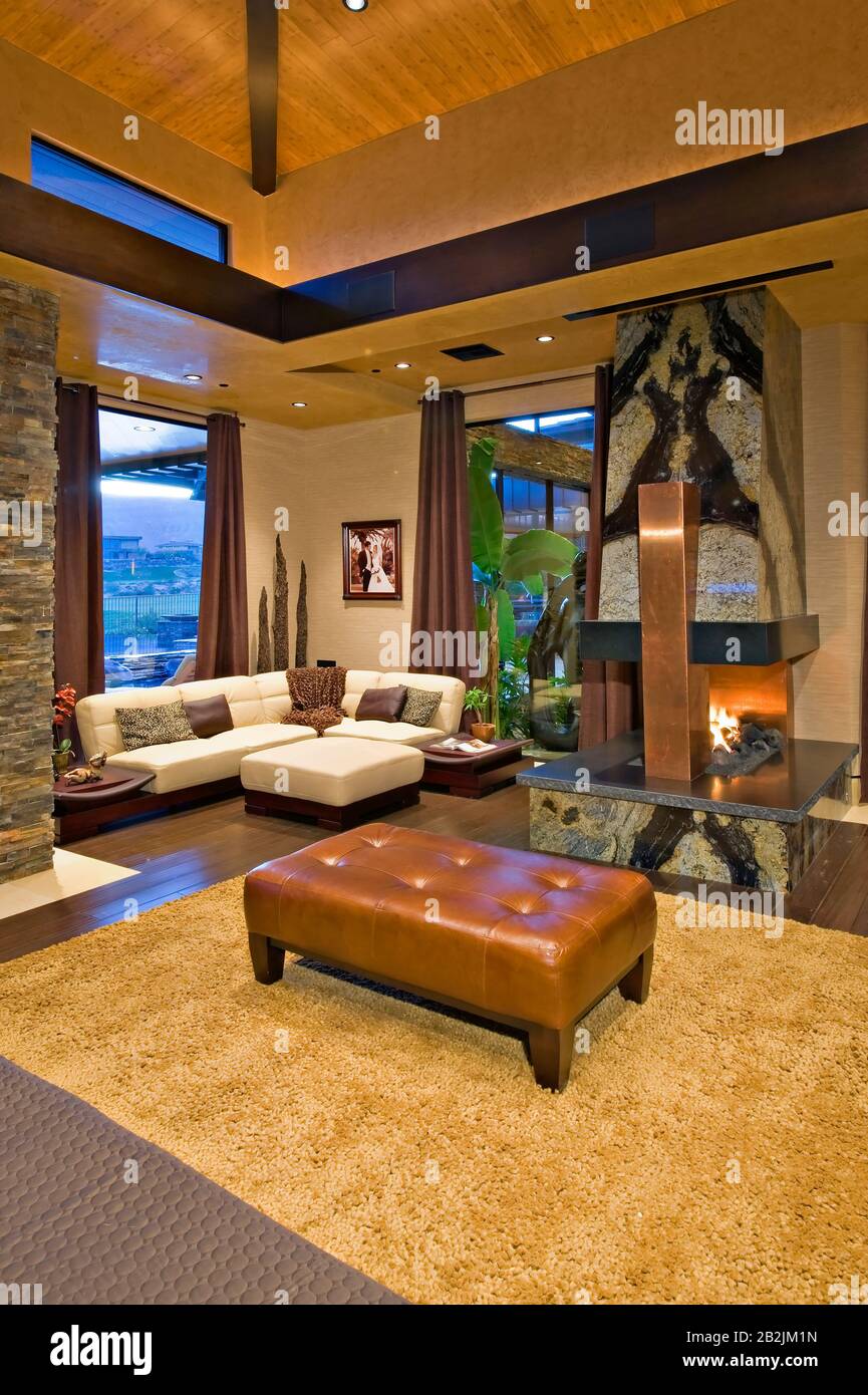 Living room interior of a luxury villa Stock Photo - Alamy