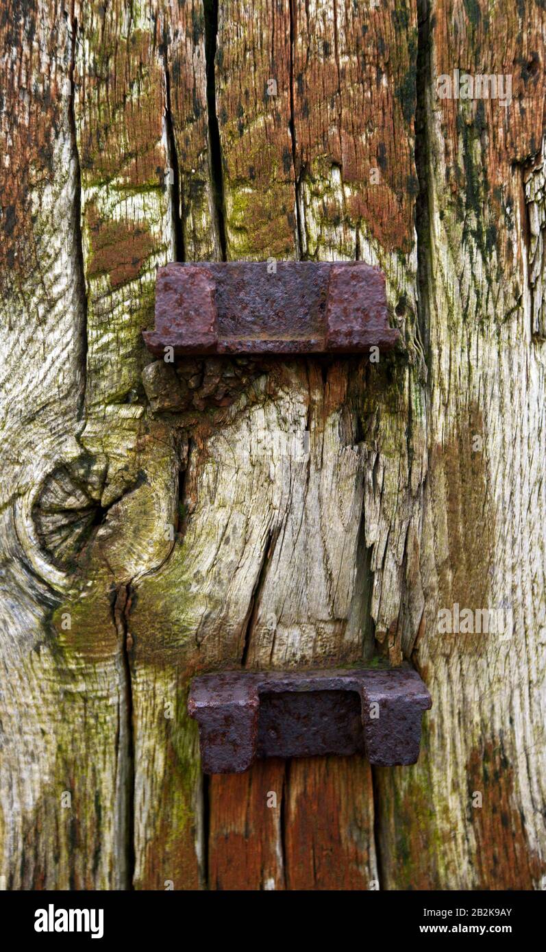 Fence post rotting hi-res stock photography and images - Alamy
