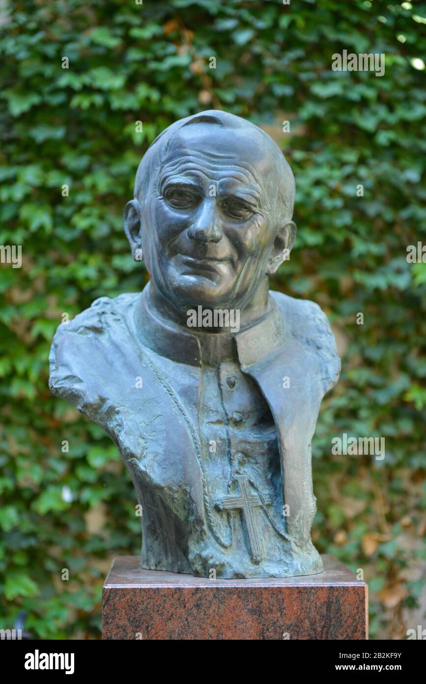 Bueste Papst Johannes Paul Ii Hi-res Stock Photography And Images - Alamy