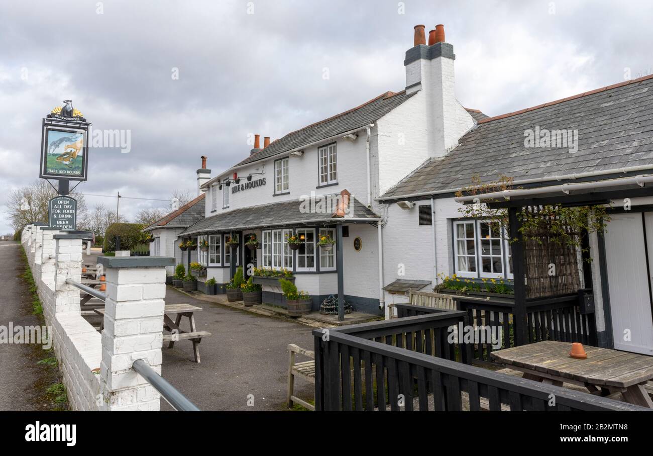 Hare and Hounds a Hall & Woodhouse public house, Durnstown, Sway, New Forest, Brockenhurst, Hampshire, England, UK Stock Photo