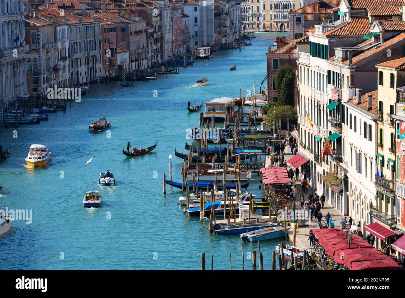 Aerial venice rialto hi-res stock photography and images - Alamy