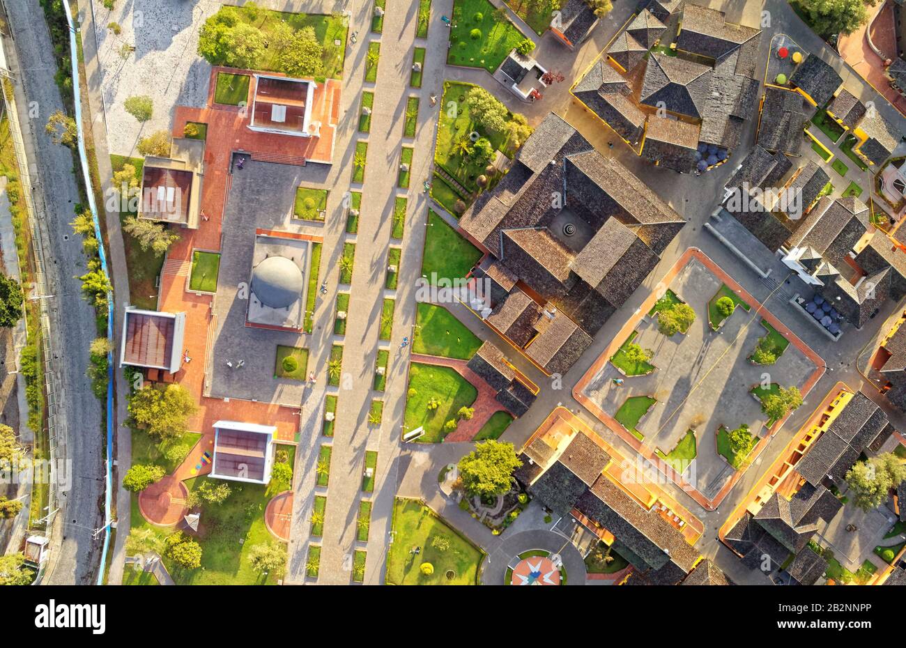 Rectangular Design Arrangement Long rectangular building layout hi-res stock photography and images ...
