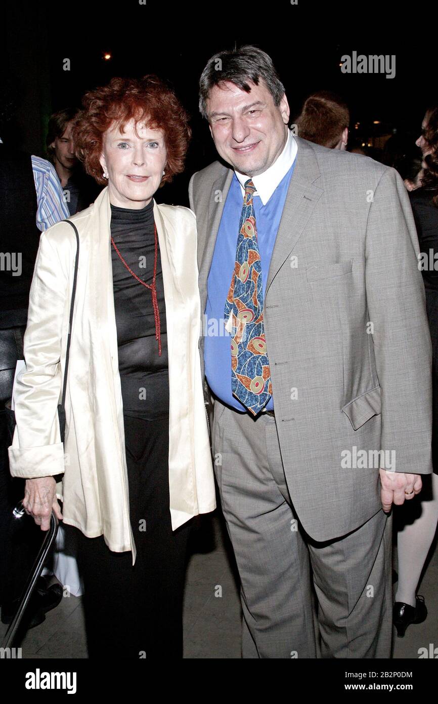 New York, NY, USA. 25 September, 2009. Kathryn Reed Altman, Richard Pena at the 'Wild Grass' premiere at Alice Tully Hall, Lincoln Center. Credit: Steve Mack/Alamy Stock Photo