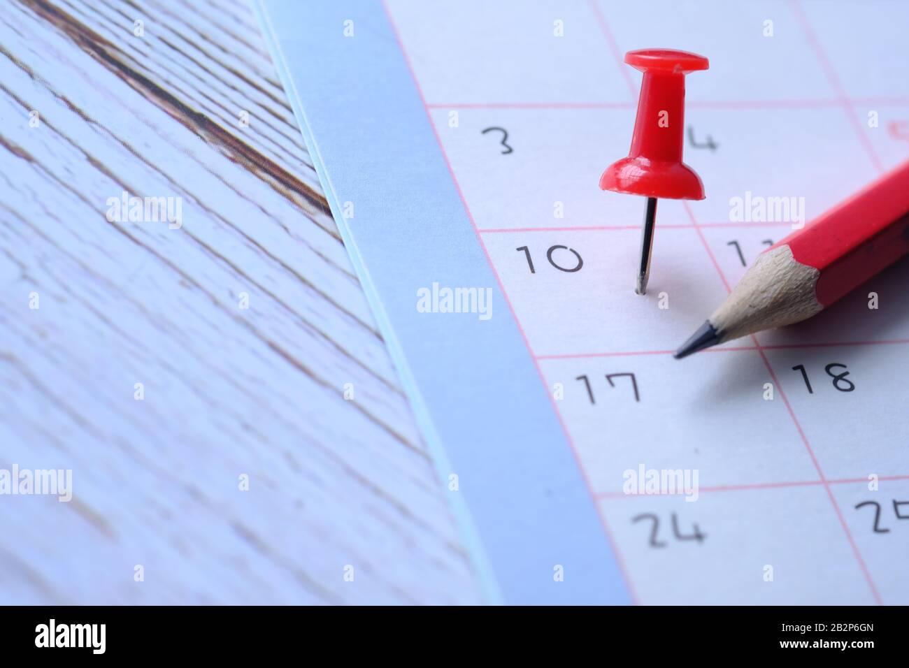 deadline concept with push pin on calendar date Stock Photo Alamy