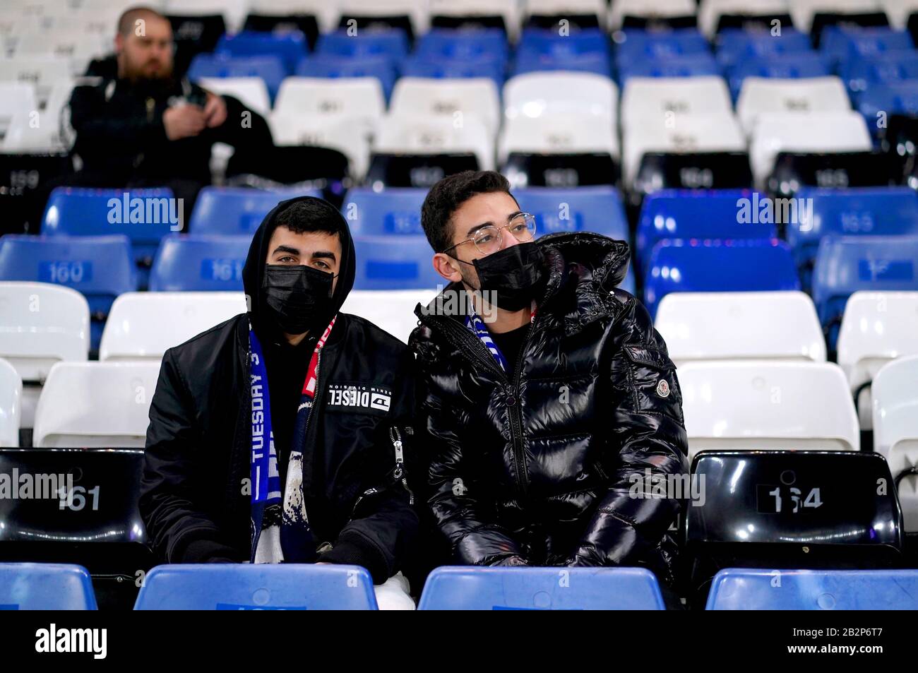 Football fans face masks hi-res stock photography and images - Alamy