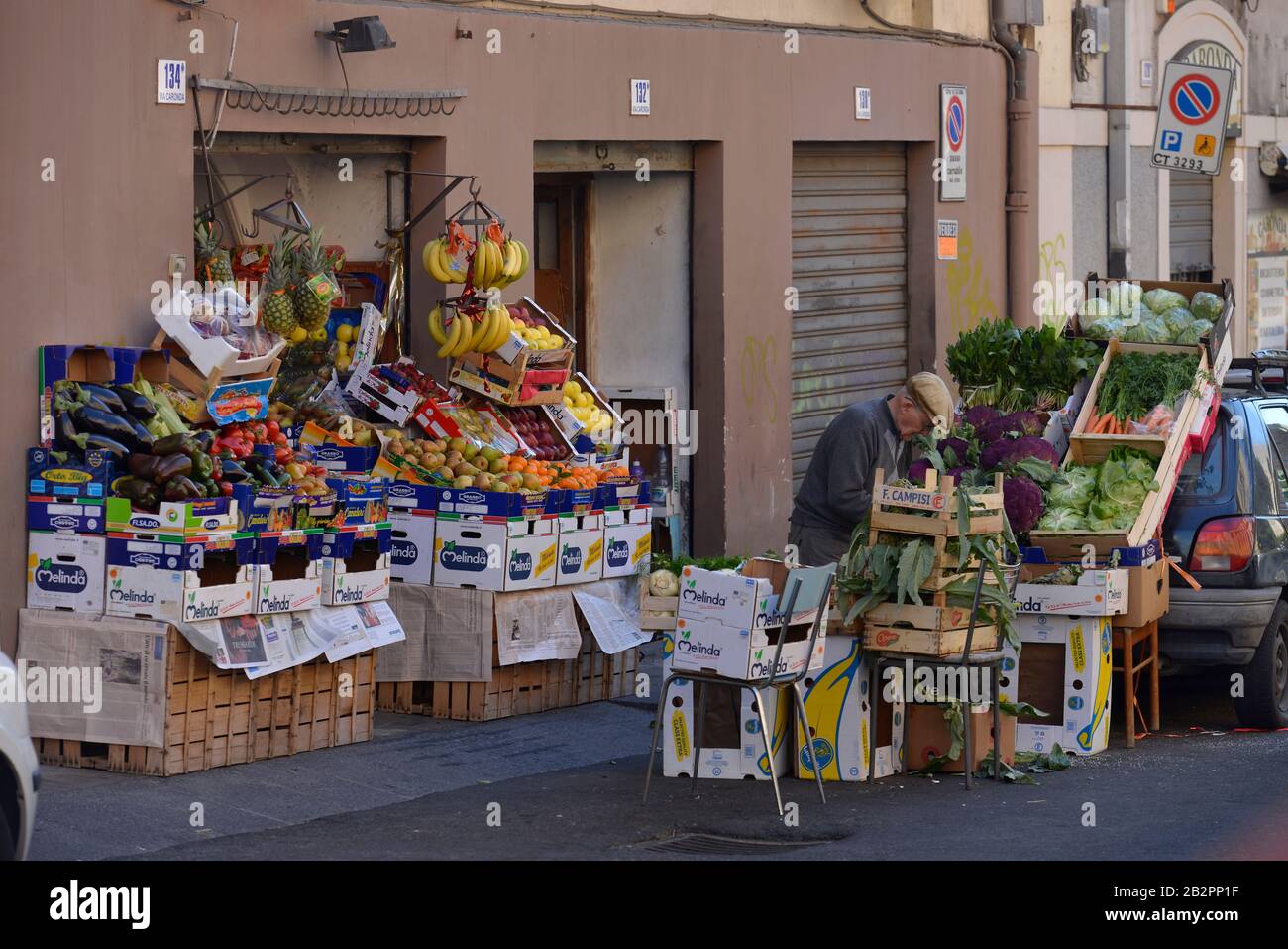 Marktstand, Wochenmarkt, Piazza Carlo Alberto di Savoia, Catania, Sizilien, Italien Stock Photo