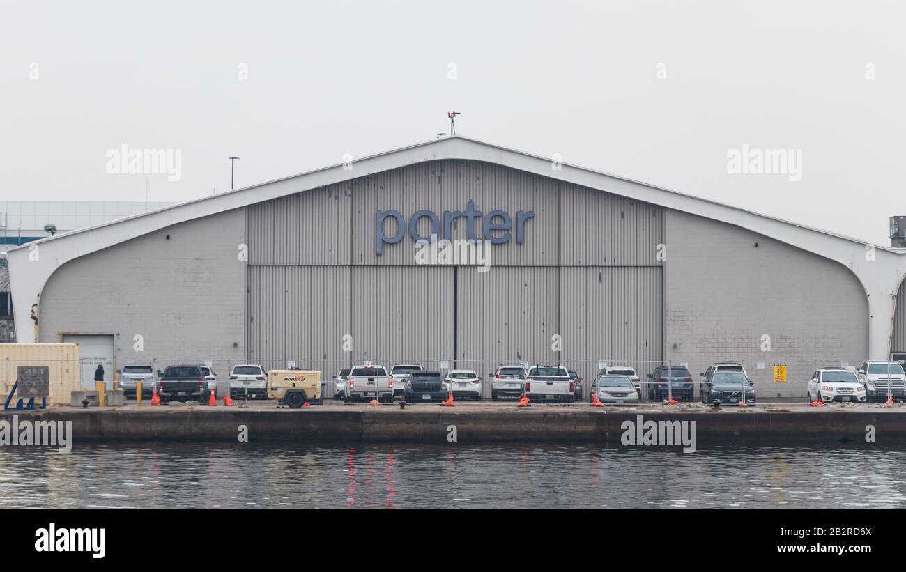 A Porter Airlines hanger at Billy Bishop Toronto City Airport (YTZ). Stock Photo