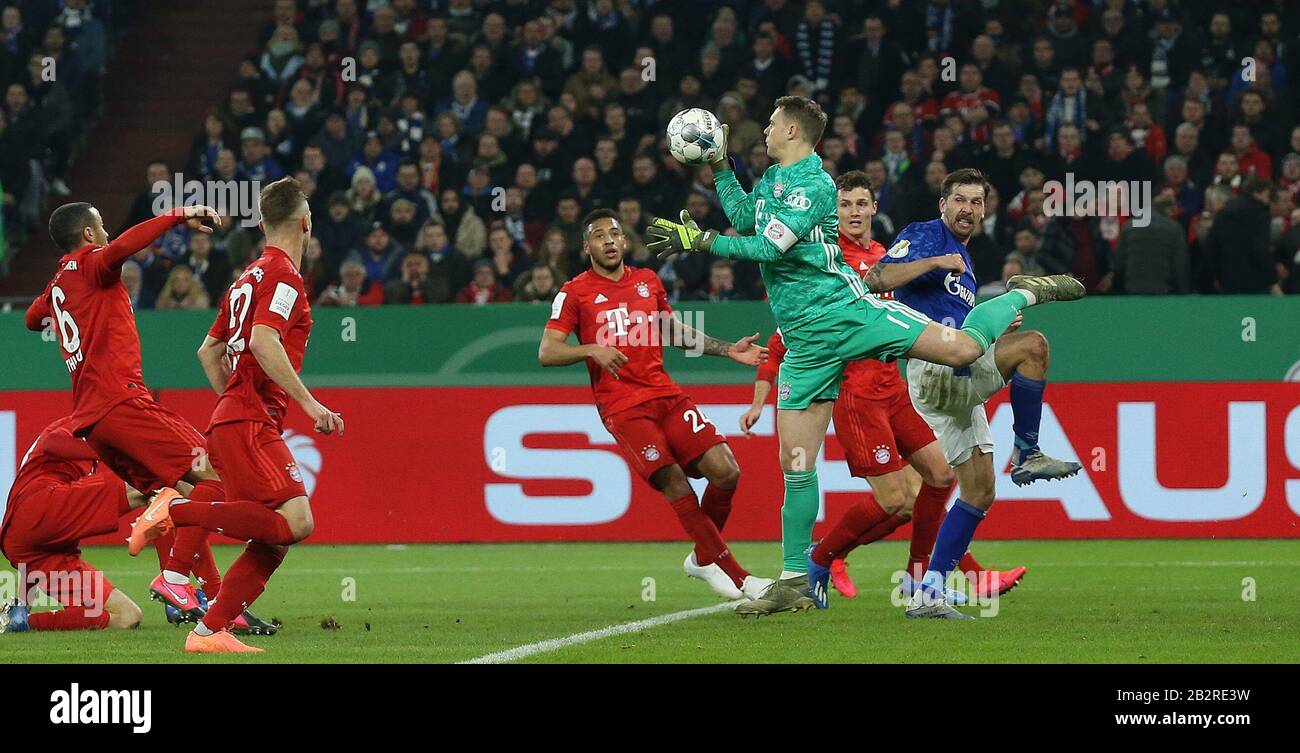 Page 11 - Fc Bayern Munich Manuel Neuer High Resolution Stock Photography  and Images - Alamy