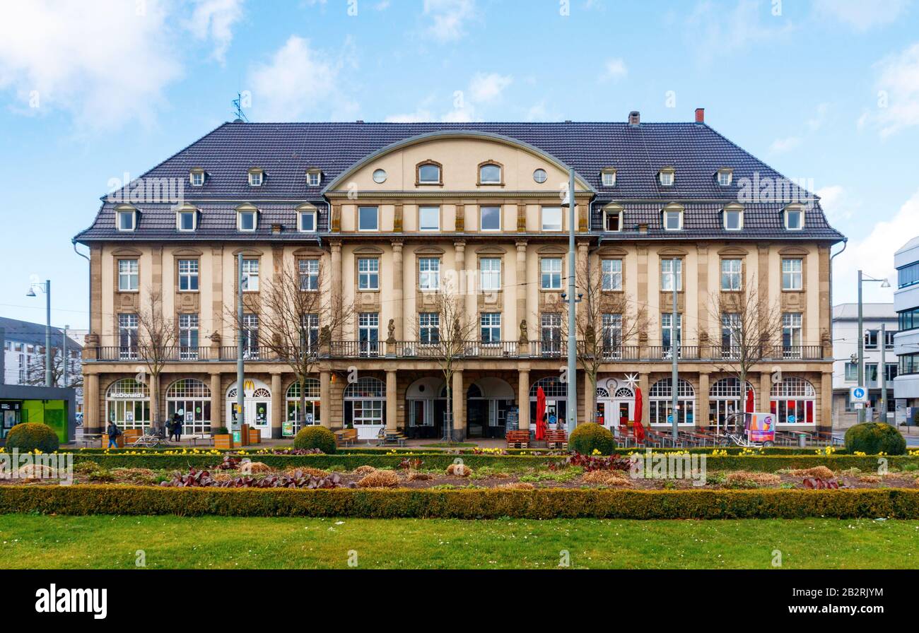 City with platz der deutschen einheit hires stock photography and images Alamy