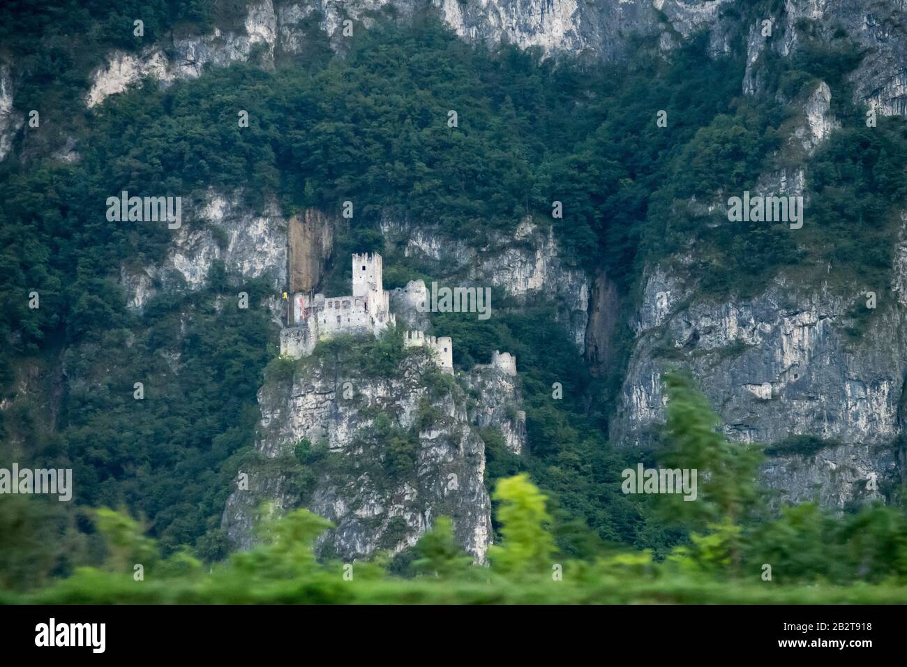 Romanesque Castello di Salorno (Haderburg) in Salorno/Salurn, Trentino-Alto Adige, Italy. August 24th 2019 © Wojciech Strozyk / Alamy Stock Photo Stock Photo