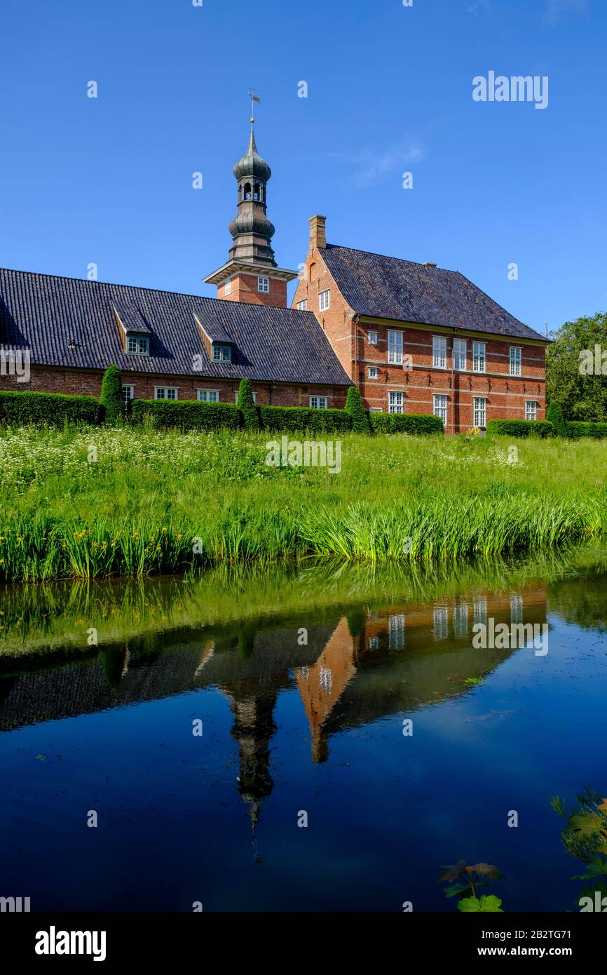 Castle in front of Husum, moated castle, Husum, North Friesland, Schleswig-Holstein, Germany Stock Photo