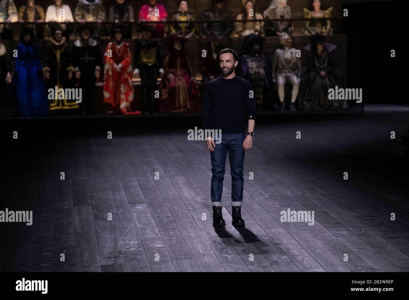 Ready to wear fashion week paris hi-res stock photography and images - Page  12 - Alamy