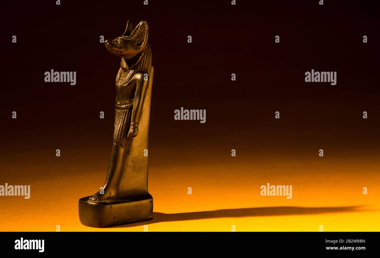 Egyptian god osiris hi-res stock photography and images - Alamy