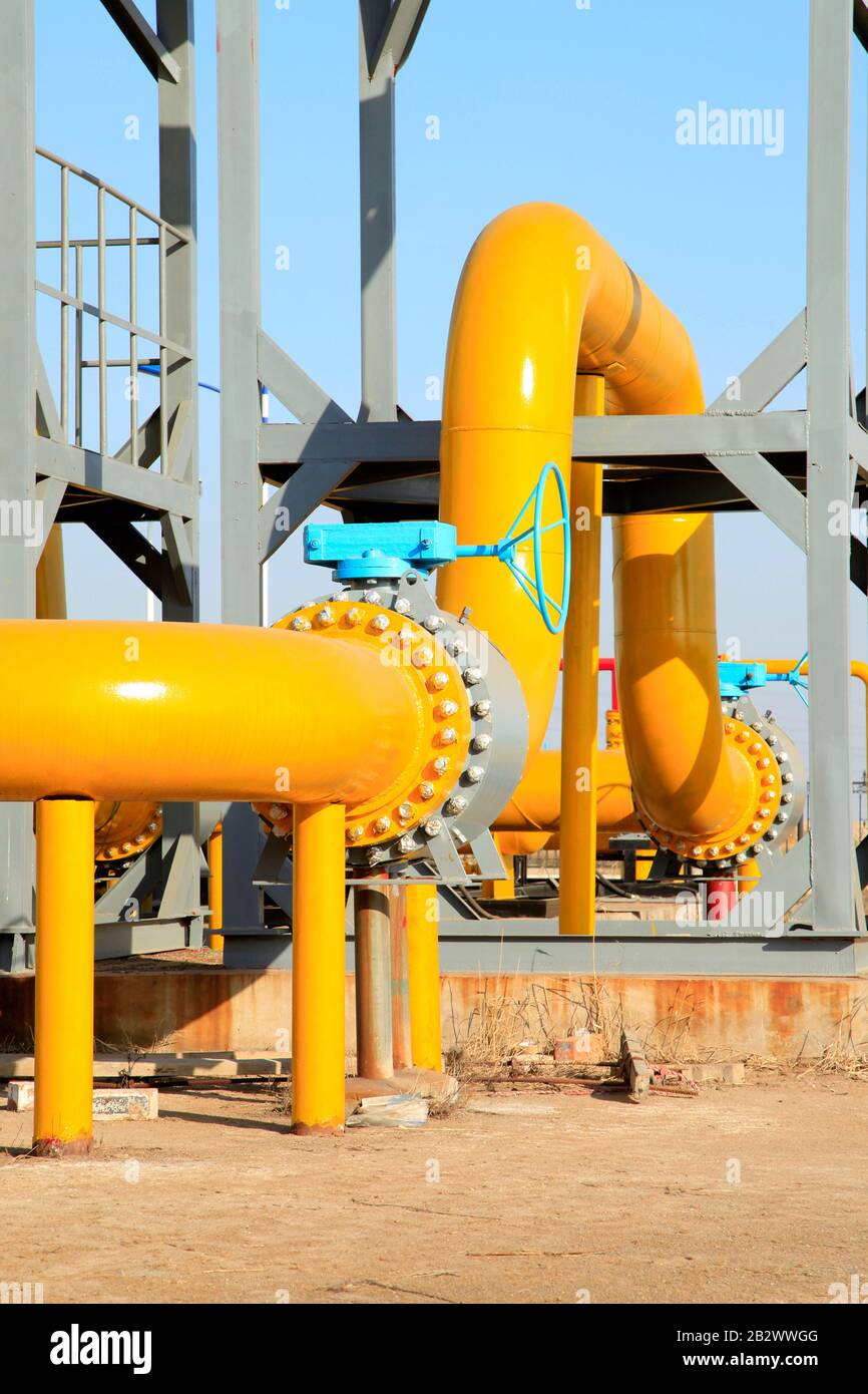 Oilfield equipment and pipeline Stock Photo Alamy