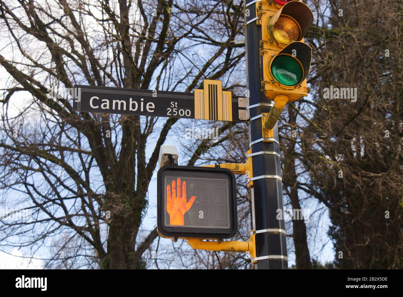 vancouver-canada-february-17-2020-a-view-of-traffic-lights-on-cambie-street-in-downtown-vancouver-2B2X5DE.jpg