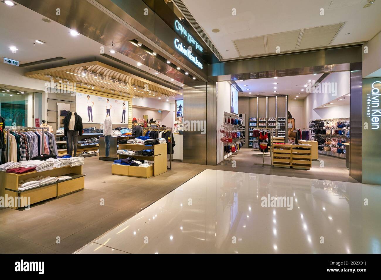 HONG KONG, CHINA - JANUARY 23, 2019: entrance to Calvin Klein Jeans store  in New Town Plaza. New Town Plaza is a shopping mall in the town centre of  S Stock Photo - Alamy