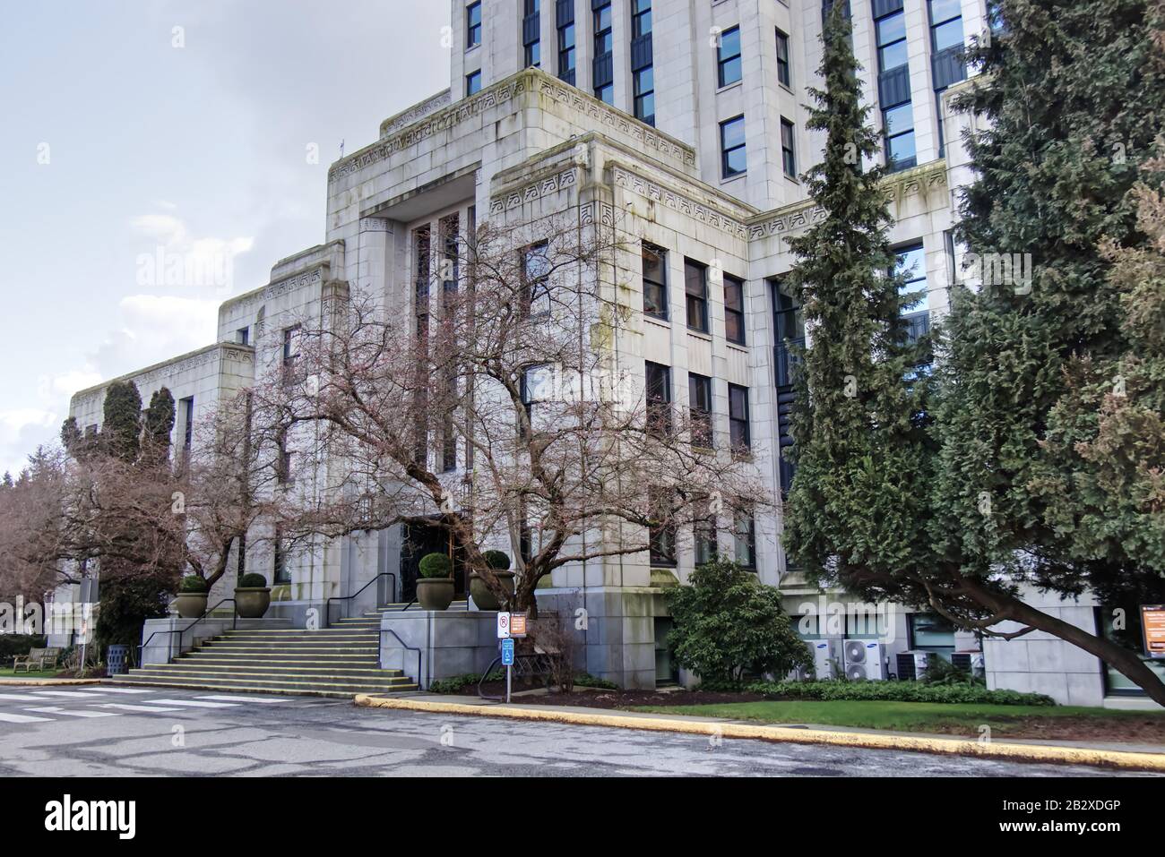 Vancouver, Canada - Febr 17, 2020: View of Vancouver City Hall Building ...