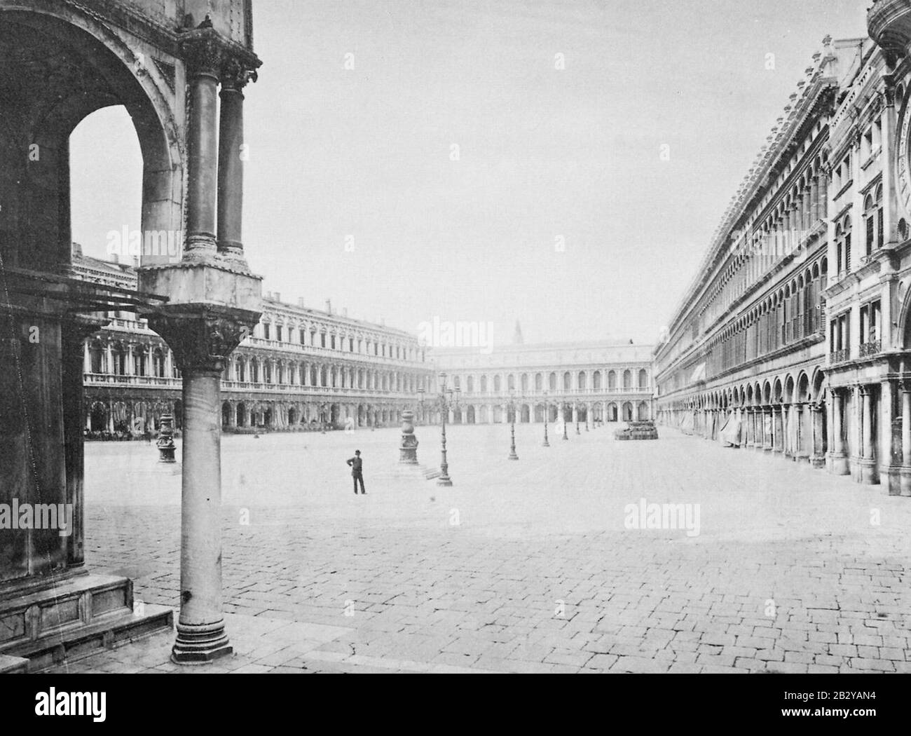 Gebrüder Alinari - Der San Marco Platz in Venedig Stock Photo