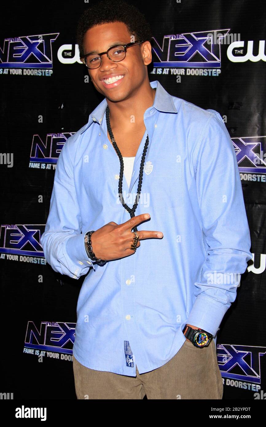 Tristan wilds the wire hi-res stock photography and images - Alamy