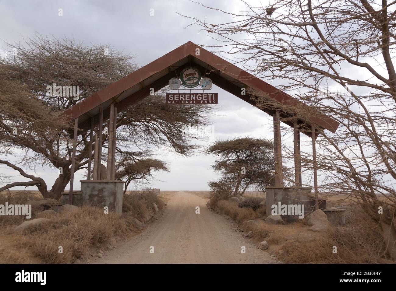 Serengeti National Park entrance gate, Tanzania, Africa. African landmark Stock Photo Alamy