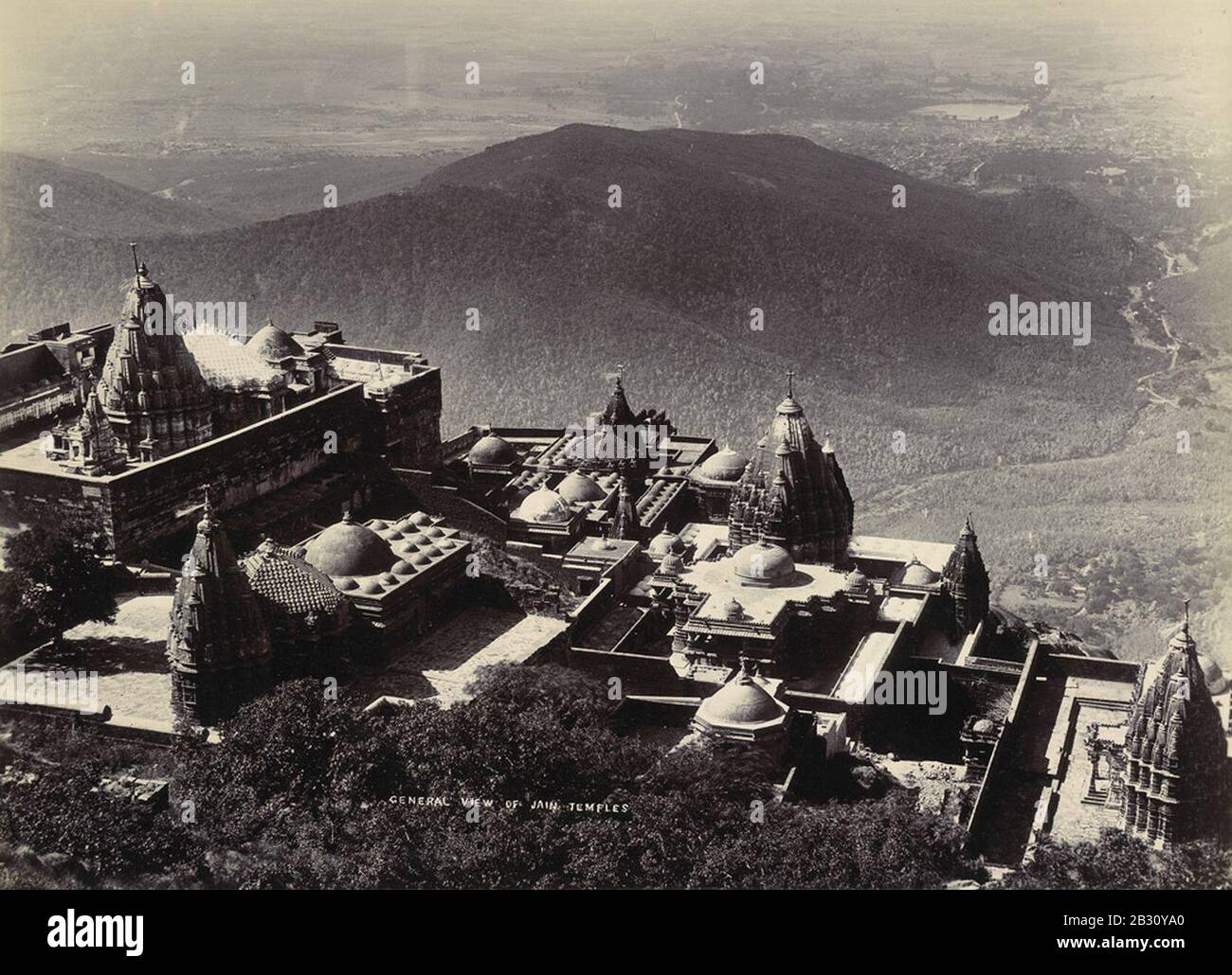 Girnar jain temples hires stock photography and images Alamy