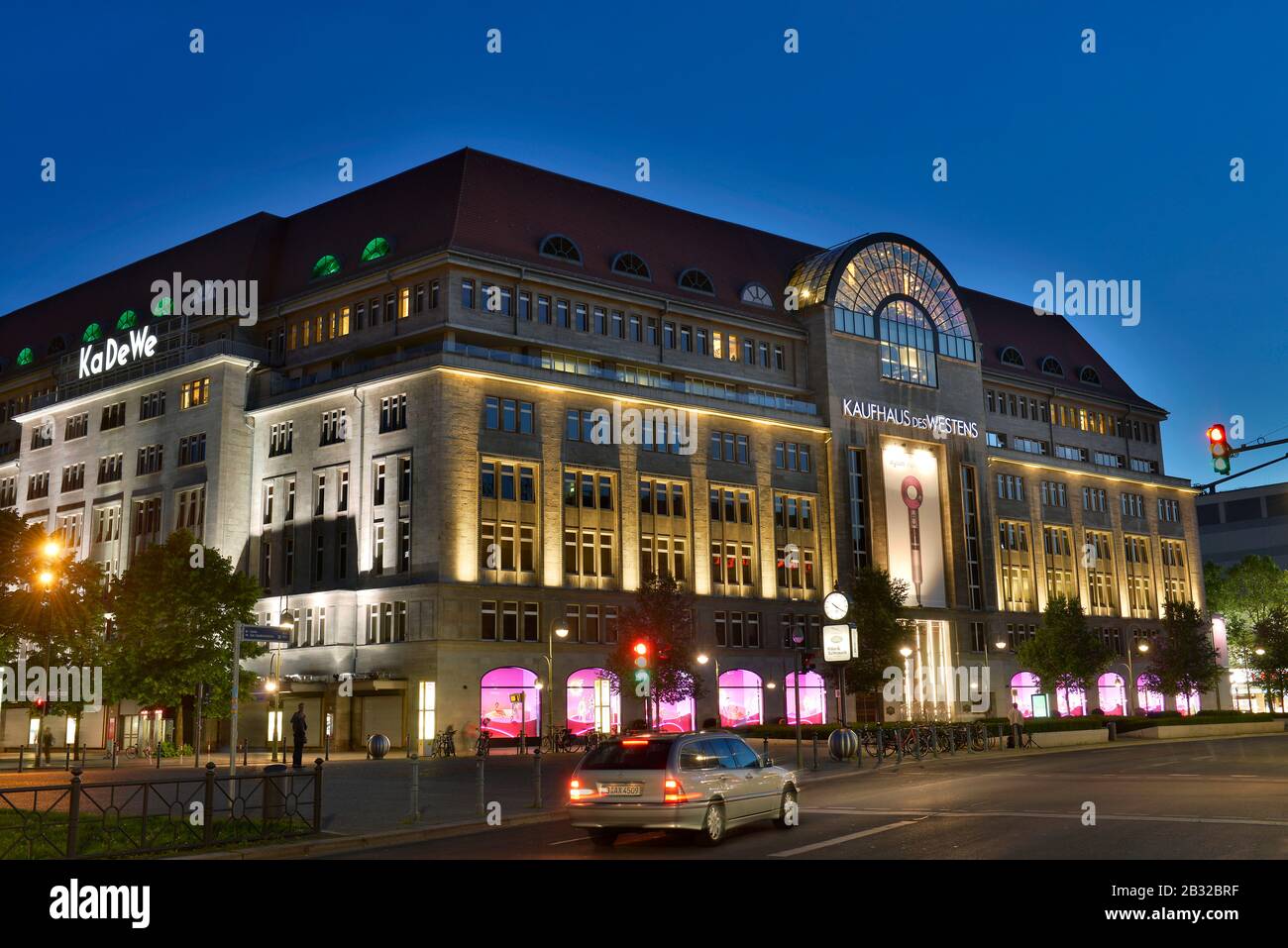 Kadewe, Tauentzienstrasse, Schoeneberg, Berlin, Deutschland / Schöneberg Stock Photo