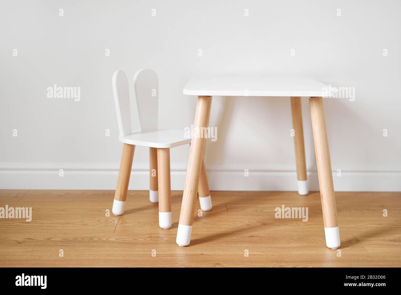 scandi childrens table and chairs