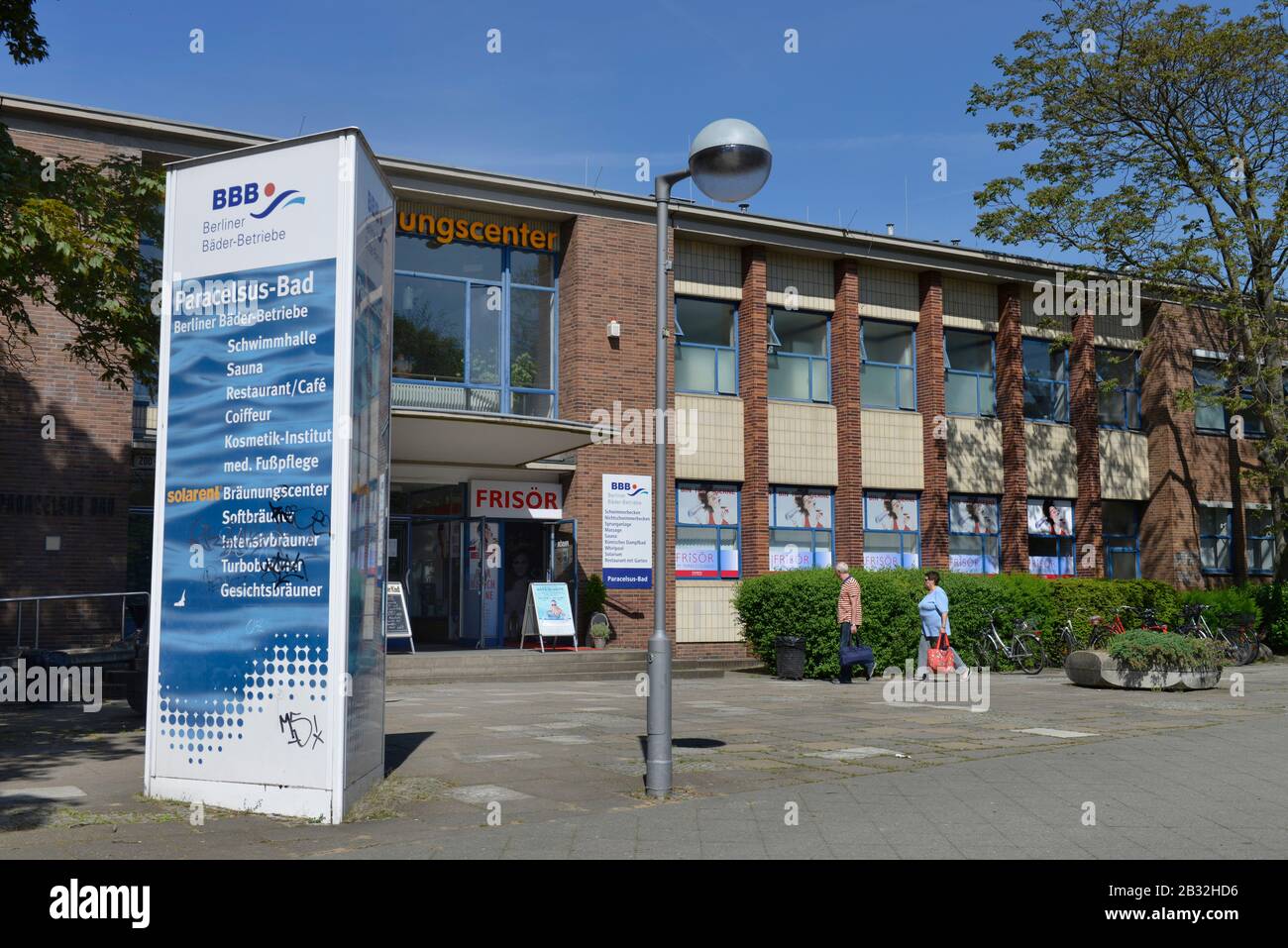 Roedernallee hires stock photography and images Alamy