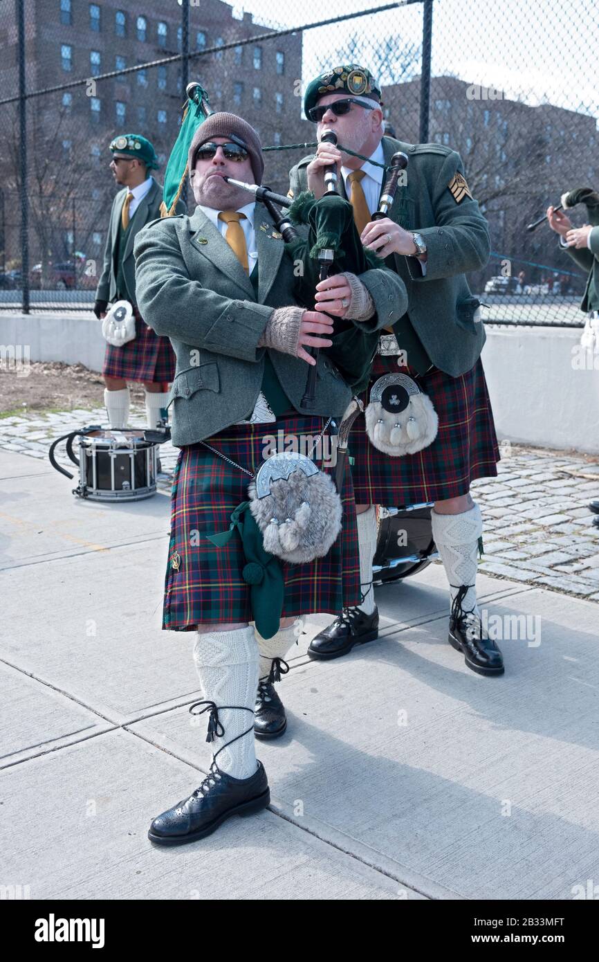 Irish pipes hires stock photography and images Alamy