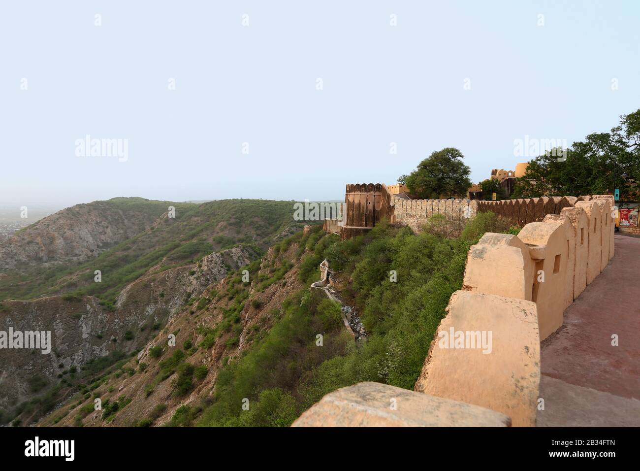 Nahargarh fort wall and bastion, Jaipur, Rajasthan, India Stock Photo