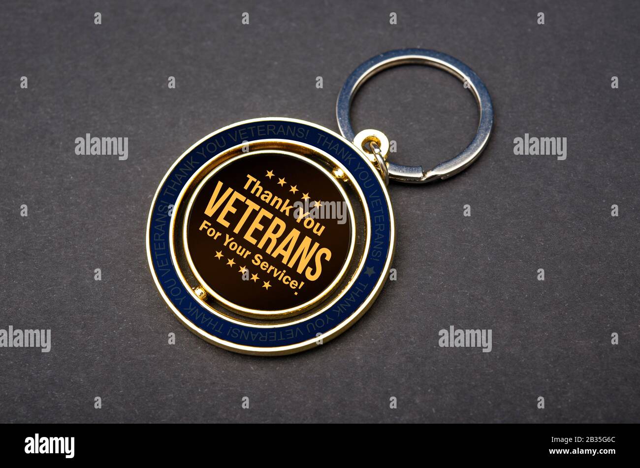 Text of thank you veterans for your service on badge with copy space Stock Photo