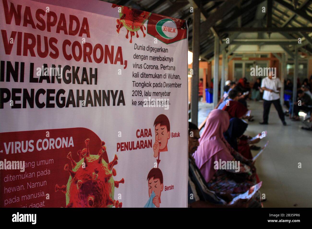 Health Workers Distribute Corona Virus Warning Brochures To Residents At Cut Meutia Regional Hospital In North Aceh Hospitals Across Indonesia Are Preparing To Face The Possibility Of An Outbreak After The Indonesian Government<script async src=