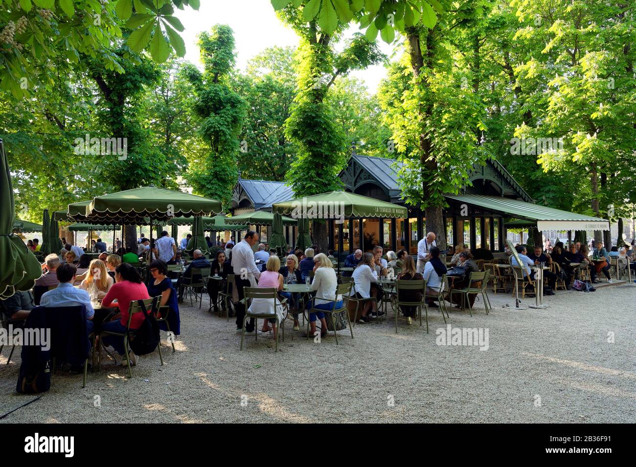 France, Paris, Odeon district, Luxembourg garden, La Terrrasse de Madame outside cafe in the Park Stock Photo