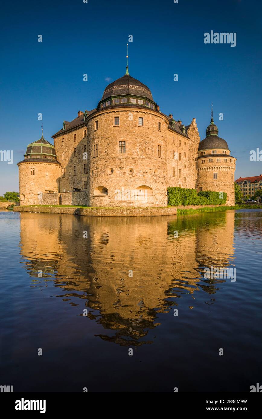 Sweden, Narke, Orebro, Orebro Slottet Castle, exterior Stock Photo