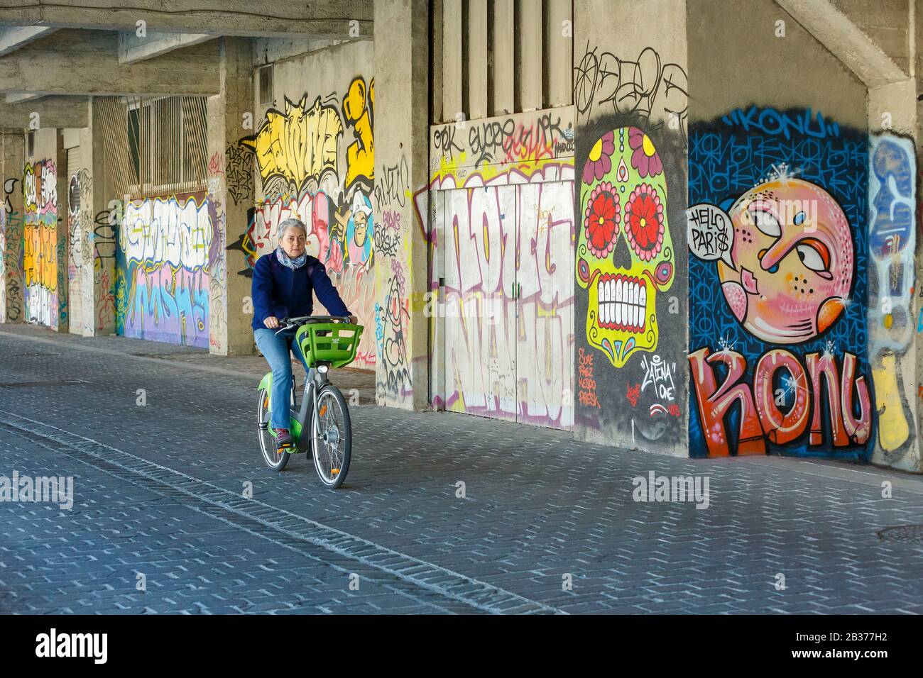 France, Paris, street art on the facades of the Port de la Gare between Gare de Lyon (Lyon train